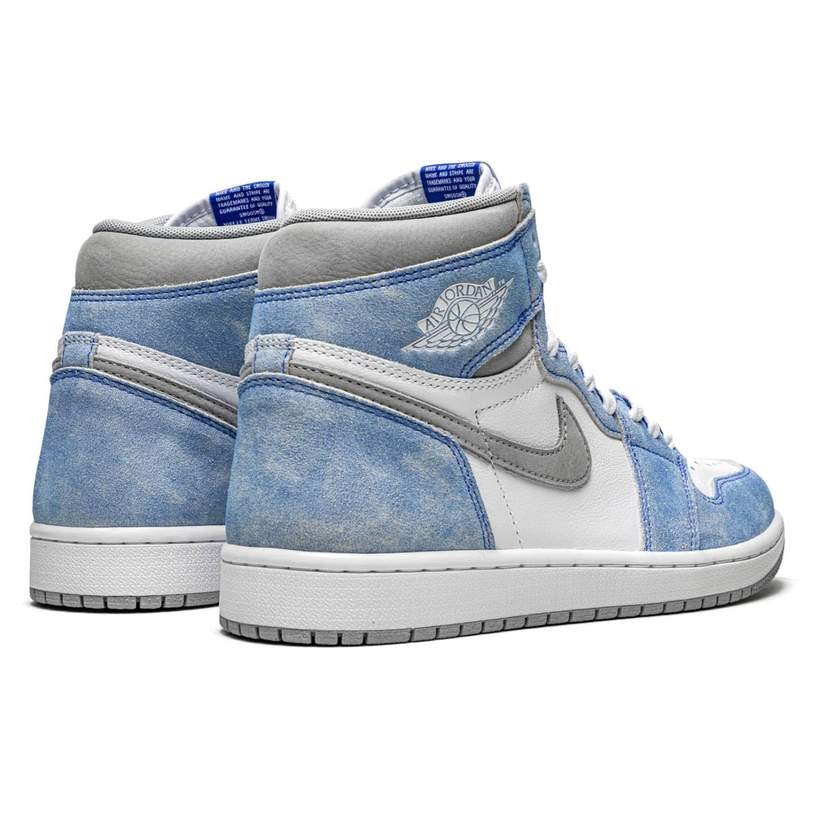 Air Jordan 1 High 'Hyper Royal Smoke Grey'