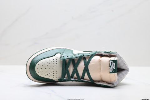 Nike Air Jordan 1 Retro sports shoes Breathable, Non-Slip High-Top Skate Shoes (Unisex)