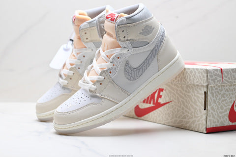 Nike Air Jordan 1 Retro basketball shoes Breathable, non-slip, and wear-resistant sports shoes