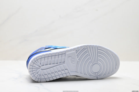 NIKE Air Jordan 1 Retro  High-top skate shoes Comfortable Casual Sneakers