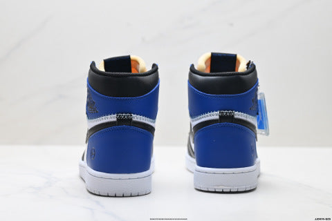 NIKE Air Jordan 1 Retro  High-top skate shoes Comfortable Casual Sneakers