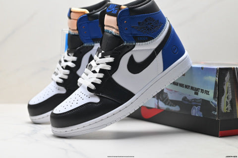 NIKE Air Jordan 1 Retro  High-top skate shoes Comfortable Casual Sneakers