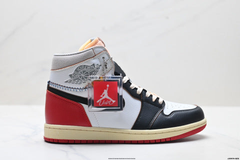 NIKE Air Jordan 1 Retro  Sneakers Comfortable and casual high-top sneakers for men and women