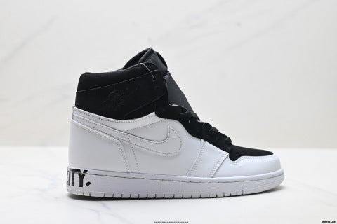 Nike Air Jordan 1 Retro high-top skate shoes Comfortable and casual sneakers
