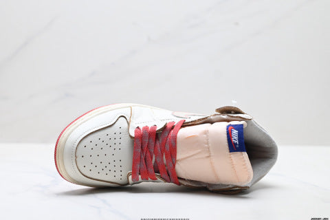 Nike Air Jordan 1 Retro Sports Shoes Breathable, non-slip, and wear-resistant high-top skate shoes.