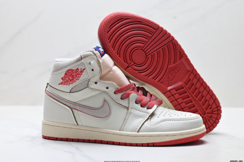 Nike Air Jordan 1 Retro Sports Shoes Breathable, non-slip, and wear-resistant high-top skate shoes.