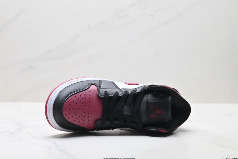 Nike Air Jordan 1 Retro Sports Shoes Non-slip, wear-resistant mid-top skate shoes