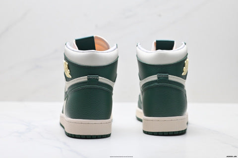 Nike Air Jordan 1 Retro high-top skate shoes Non-slip basketball shoes for men and women
