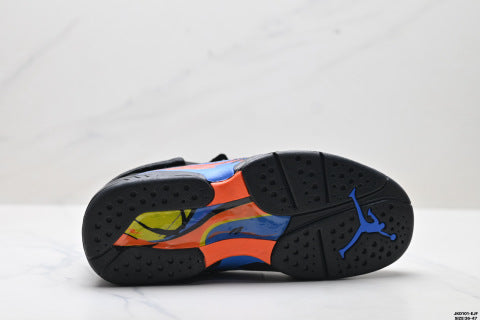 Nike Air Jordan 8 "Playoffs"ordan 8 sports shoes Comfortable, shock-absorbing, and non-slip basketball shoes.