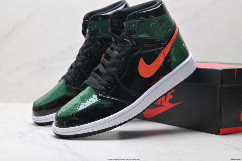 Nike Air Jordan 1 Retro mid-top sneakers Non-slip basketball shoes for men and women