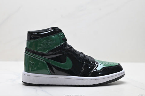 Nike Air Jordan 1 Retro mid-top sneakers Non-slip basketball shoes for men and women