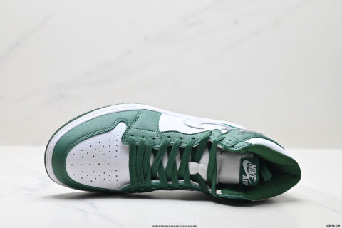 Nike Air Jordan 1 Retro basketball shoes Non-slip, wear-resistant casual sports shoes