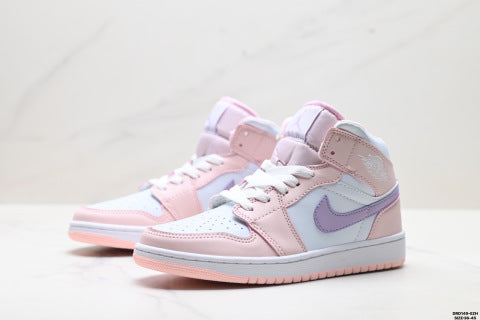 Nike Air Jordan 1 Retro Skate shoes Unisex Casual Sports Shoes (Couples' Style)