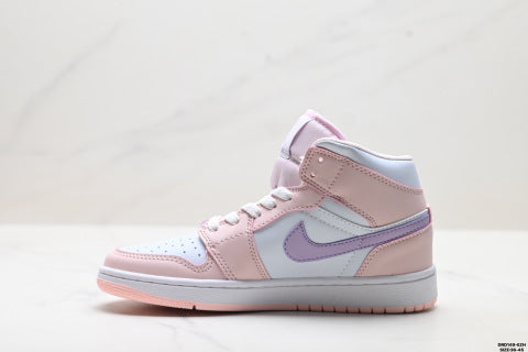 Nike Air Jordan 1 Retro Skate shoes Unisex Casual Sports Shoes (Couples' Style)
