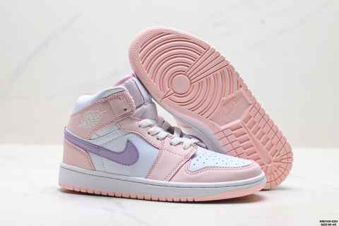 Nike Air Jordan 1 Retro Skate shoes Unisex Casual Sports Shoes (Couples' Style)