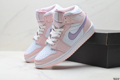 Nike Air Jordan 1 Retro Skate shoes Unisex Casual Sports Shoes (Couples' Style)