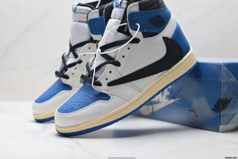Nike Air Jordan 1 Retro High-top skate shoes Versatile, casual, and sporty basketball-style sneakers