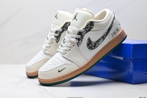 Nike Air Jordan 1 basketball shoes Comfortable casual sneakers