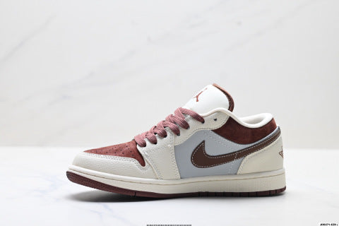 Nike Air Jordan 1 sneakers Versatile Casual Sports Shoes for Men and Women