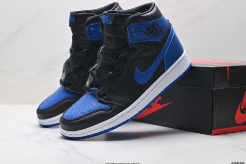 Nike Air Jordan 1 Retro High-top skate shoes Comfortable and casual sneakers