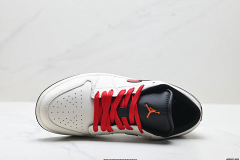Nike Air Jordan 1 Low-top casual skate shoes Men's & Women's Shoes / Sports Shoes