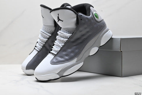 Nike Air Jordan 13 Basketball shoes Retro mid-top casual lifestyle sneakers