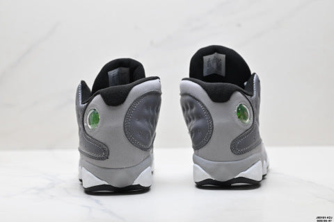 Nike Air Jordan 13 Basketball shoes Retro mid-top casual lifestyle sneakers