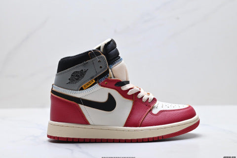 Nike Air Jordan 1 Retro basketball shoes Unisex Casual High-Top Skate Shoes