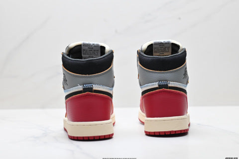 Nike Air Jordan 1 Retro basketball shoes Unisex Casual High-Top Skate Shoes