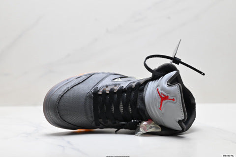 Nike Air Jordan 5 Retro Basketball shoes Breathable, cushioned, and durable sports shoes.