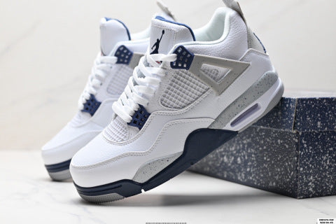 Nike Wmns Air Jordan 4 Retro Sports Shoes Cushioned Basketball Shoes for Casual Wear