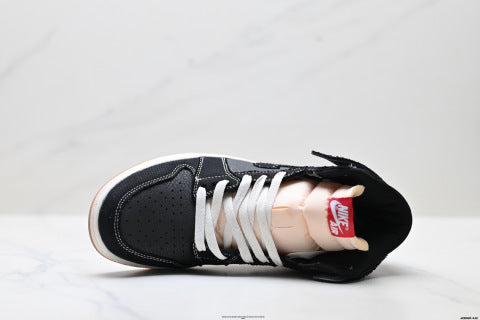 NIKE Air Jordan 1 Retro Running shoes Non-slip, wear-resistant basketball shoes