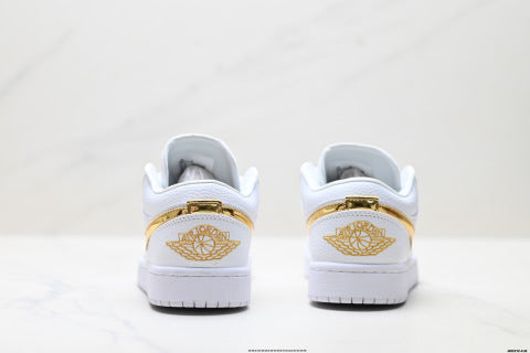 Nike Air Jordan 1 Skate shoes Comfortable Casual Sneakers for Men and Women