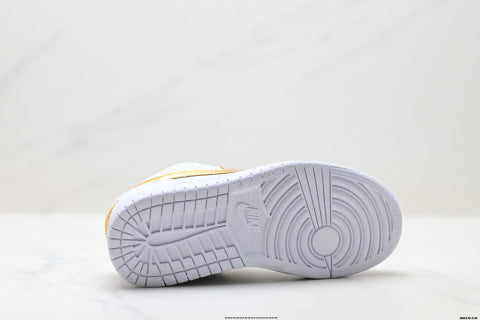Nike Air Jordan 1 Skate shoes Comfortable Casual Sneakers for Men and Women