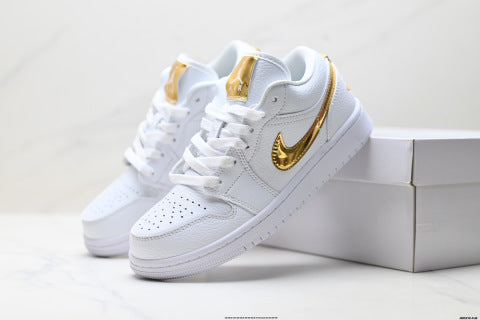 Nike Air Jordan 1 Skate shoes Comfortable Casual Sneakers for Men and Women