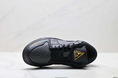 Nike Air Jordan 1  Skate shoes Unisex sports shoes