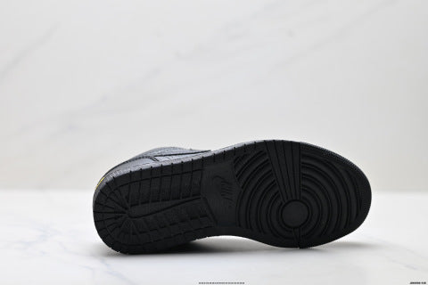 Nike Air Jordan 1  Skate shoes Unisex sports shoes