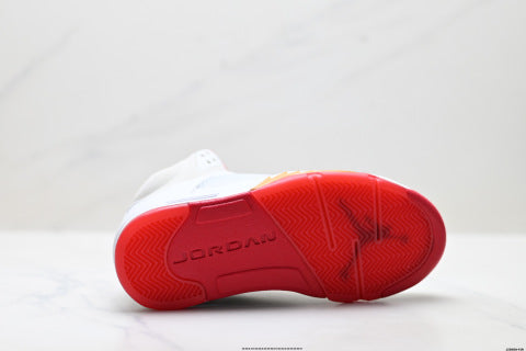 Nike Air Jordan 5 Retro basketball shoes Breathable and cushioned athletic shoes