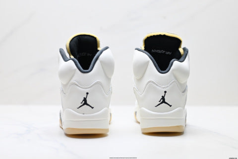 Nike Air Jordan 5 Retro basketball shoes Air cushioning men's and women's shoes, athletic shoes