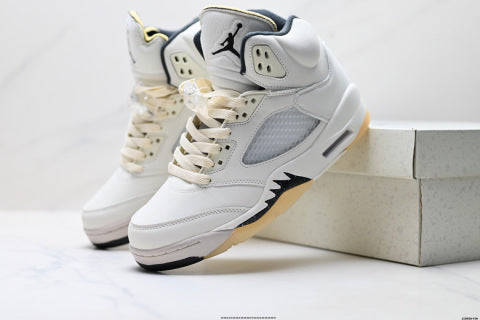 Nike Air Jordan 5 Retro basketball shoes Air cushioning men's and women's shoes, athletic shoes