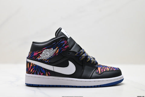 Nike Air Jordan 1 Retro sneakers Comfortable casual sneakers for men and women