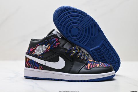 Nike Air Jordan 1 Retro sneakers Comfortable casual sneakers for men and women