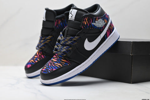 Nike Air Jordan 1 Retro sneakers Comfortable casual sneakers for men and women