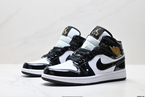 Nike Air Jordan 1 Retro sneakers Anti-slip basketball shoes for men and women