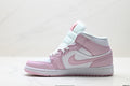 Nike Air Jordan 1 Retro sneakers Comfortable and versatile basketball shoes
