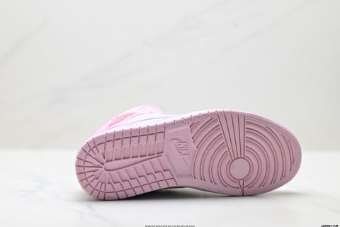 Nike Air Jordan 1 Retro sneakers Comfortable and versatile basketball shoes
