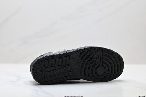 Nike Air Jordan 1 x Travis Scott sneakers Anti-slip basketball shoes for men and women