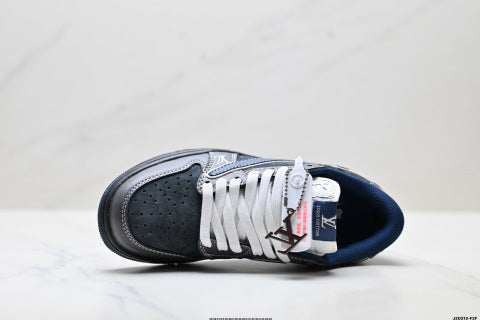 Nike Air Jordan 1 x Travis Scott  basketball shoes Comfortable casual sneakers