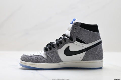 Nike Air Jordan 1 Retro High basketball shoes Comfortable casual sneakers for men and women