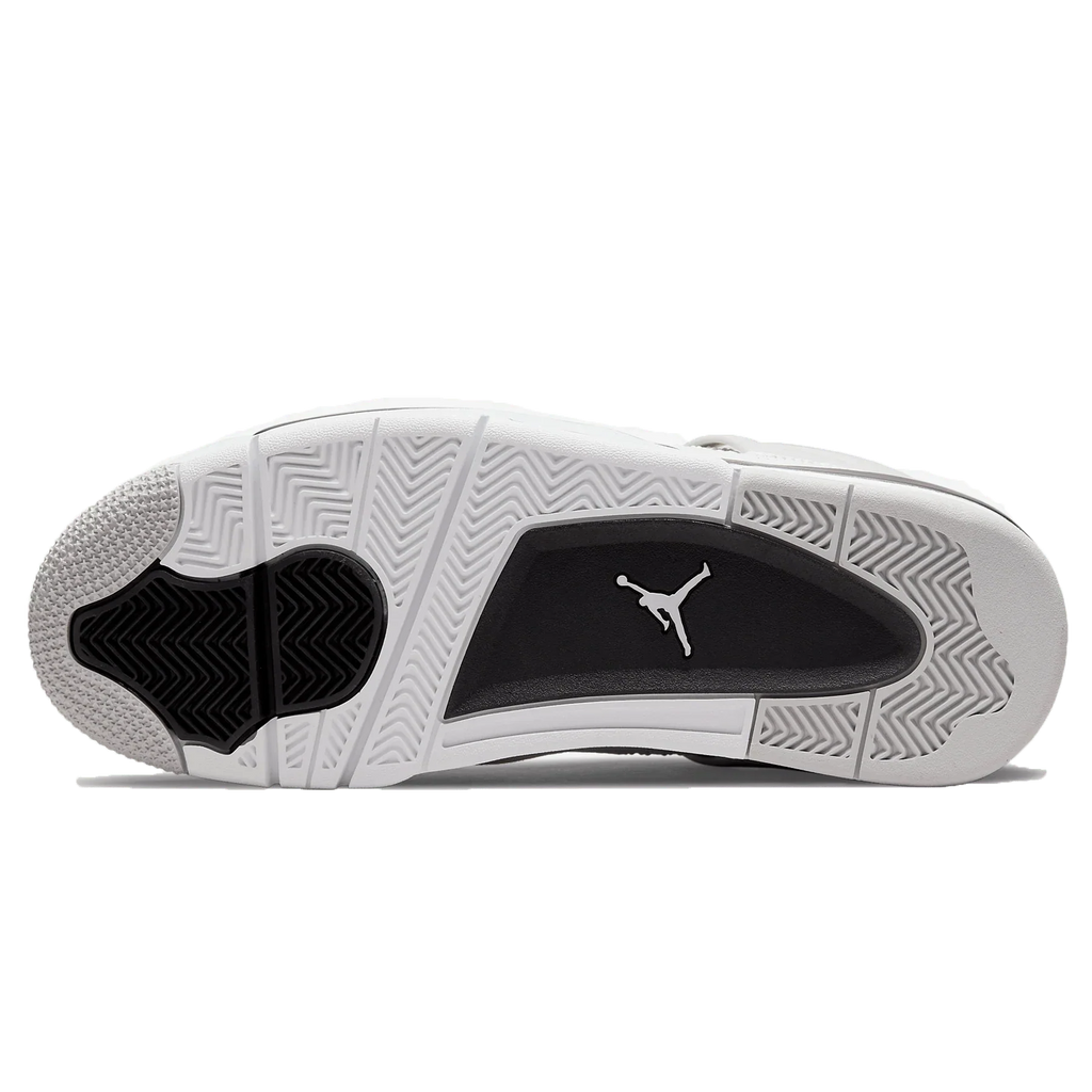 Air Jordan 4 'Military Black'